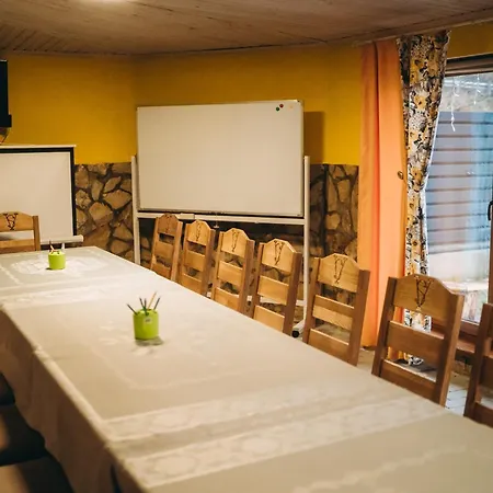 Sv Hotel&camp 호텔 라제슈치나