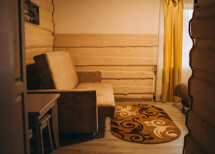Sv Hotel&camp Otel Lazeshchyna