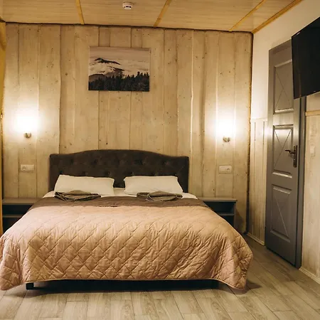 Sv Hotel&camp * Lazeshchyna