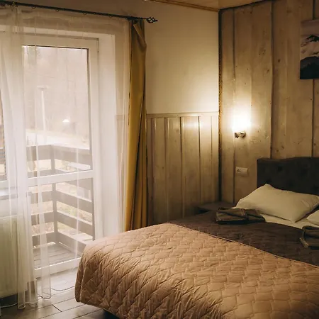 Sv Hotel&camp Hotel Lazeshchyna
