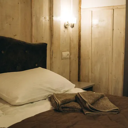 Sv Hotel&camp * Lazeshchyna